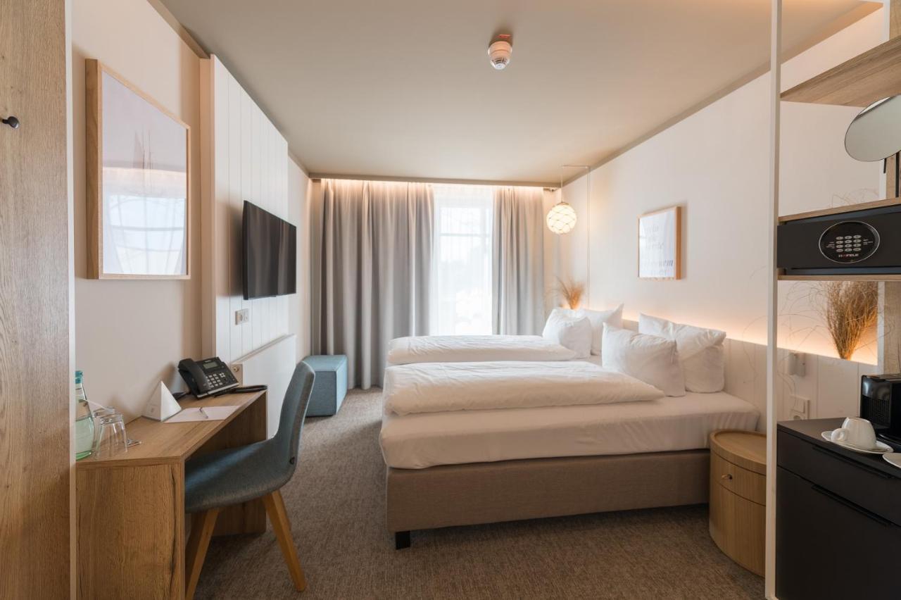 Classic Double Room Landside
