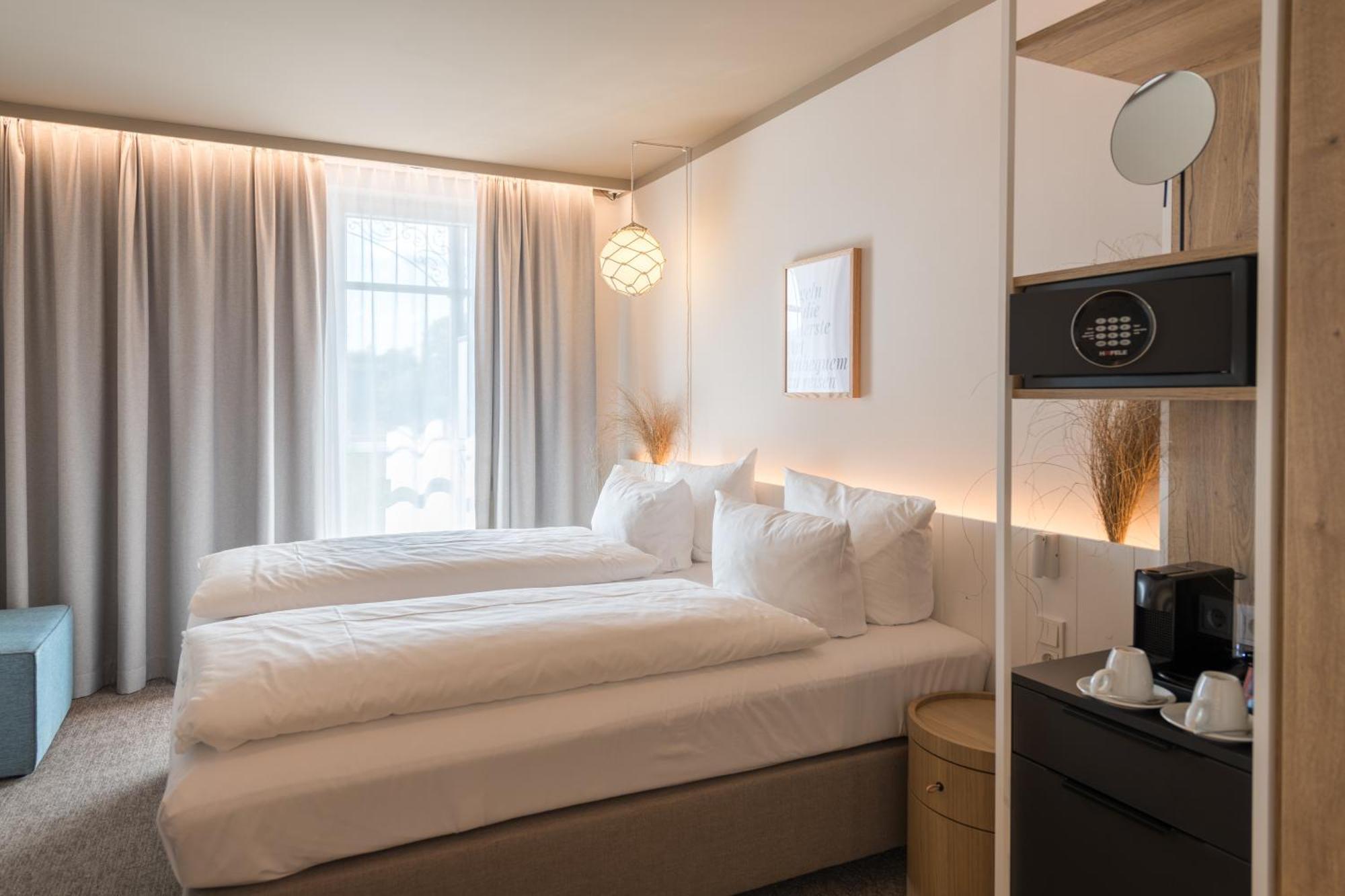 Classic Double Room Landside